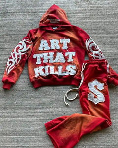 Conjunto Deportivo de Invierno para Mujer con Apliques Bordados, Sudadera con Capucha y Pantalones, 100% Algodón de Alta Calidad - Product Image 1