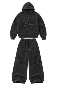 Ensembles de sweats à capuche oversize et amples pour hommes avec design 3D en strass, appliques personnalisées et patchs vieillis, et pantalons à jambes larges - Product Image 2