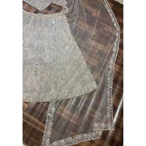 Hermoso y Elegante Dupatta Lehenga Choli para Fiestas - Product Image 6