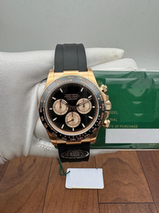 Montre chronographe or rose, cadran noir, sous-cadrans champagne, lunette tachymetre vintage, bracelet en caoutchouc, haute qualité, style hip-hop, mouvement ETA - Product Image 2