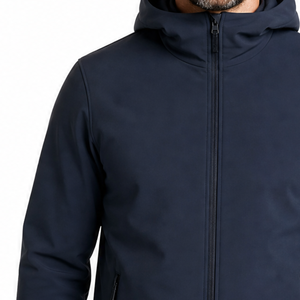 Veste softshell pour homme bleu marine avec logo personnalisé, design minimaliste uni, imperméable, coupe-vent, à capuche, fermeture éclair intégrale, couleur unie - Product Image 3