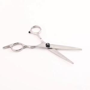 Ensemble de ciseaux à effiler professionnels pour coiffure, en acier inoxydable 4Cr13, lame tranchante, manche moyen, pour droitiers, 28 dents - Product Image 6