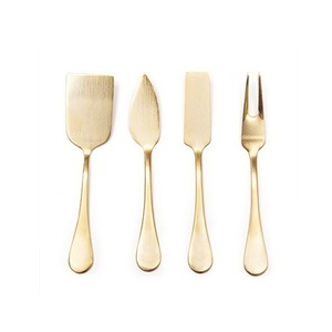 Juego de Cuchillos para Queso de Acero Inoxidable con Mango Negro y Detalles en Dorado, Cubiertos Premium para Queso - Product Image 6
