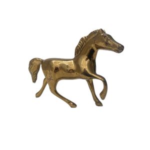 Atractivo Adorno Artístico de Caballo de Latón para Proyectos de Decoración del Hogar y Presentación de Accesorios Decorativos de Primera Calidad - Product Image 5