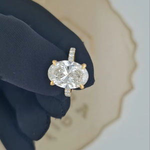Bague pavée ovale en diamant de laboratoire, très demandée, pour femme, certifiée IGI, en or 10K, 14K, 18K, avec diamant de laboratoire VVS, bijou de fiançailles - Product Image 1
