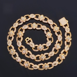 925 Silver Lab Grown Diamond Floral Link Chain with Butterfly Motif Luxury <b>Statement</b> <b>Necklace</b> - Product Image 3