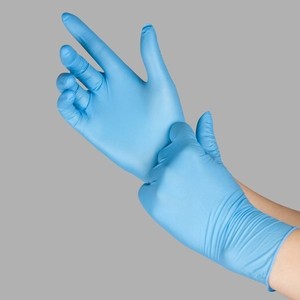 Les gants en nitrile jetables Ansell 92-670 offrent d'excellentes propriétés chimiques et mécaniques, confort et dextérité. - Product Image 1
