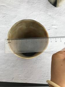 Auténtica taza vikinga para beber hecha de cuerno natural, jarra medieval artesanal para cerveza, hidromiel y fiestas temáticas. - Product Image 6