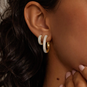 Pendientes de Aro de Oro Amarillo con Diamantes para Mujer, Corte Brillante Redondo, Color G, Lujosos para Uso Diario - Product Image 4
