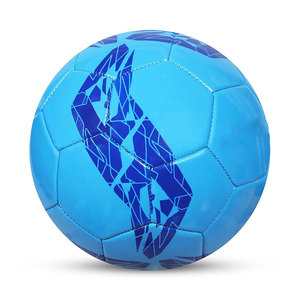 Balón de fútbol de nuevo diseño a precio económico, de alto rendimiento, color personalizado, tamaño personalizado pakistaní, material TPU. - Product Image 5
