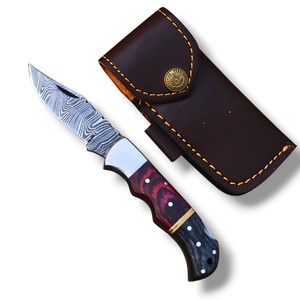 Cuchillo plegable hecho a mano de acero de Damasco con mango de madera Pakka, cuchillo de camping con hoja de punta clip y bloqueo trasero, cuchillo de bolsillo con funda. - Product Image 3
