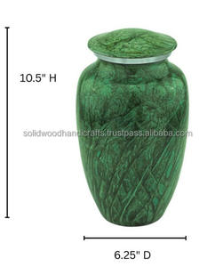 Urnes funéraires décoratives en laiton de haute qualité, faites à la main, pour hommes et femmes. - Product Image 2