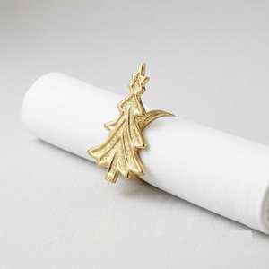 Anillo para Servilletas con Diseño de Hoja Tropical Moderna, de Aleación de Zinc Dorada, para Cenas Familiares, Fiestas, Catering, Decoración de Mesa - Product Image 3