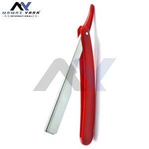 Navaja de Barbero Profesional Premium de Acero Inoxidable con Mango Ergonómico de Plástico Duradero y Bloqueo Deslizante para Afeitado de Borde Recto - Product Image 5
