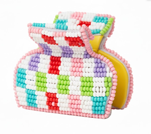 Pinzas para el cabello con cuentas de semillas medianas, hechas a mano en India, para mujeres y niñas. - Product Image 1