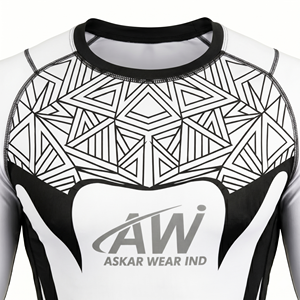 เสื้อแรชการ์ดแขนยาวสำหรับผู้ชาย Askar Wear Ind แบบสั่งทำพิเศษ แห้งเร็ว ผลิตจากผ้าสแปนเด็กซ์และโพลีเอสเตอร์ พิมพ์ลายโลโก้ด้านหน้า เหมาะสำหรับเล่นกีฬา - Product Image 2