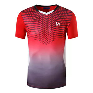 Ensemble d'uniformes de football personnalisés haut de gamme 100 % polyester, maillot et short imprimés par transfert thermique, respirant, protection UV, grandes tailles - Product Image 5