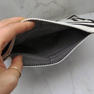 Bolso Tejido, Bolso Tote con Patrón de Corazón, Poliéster Resistente, Perfecto para Organización Diaria Multiusos, Día de San Valentín, Año Nuevo - Product Image 2