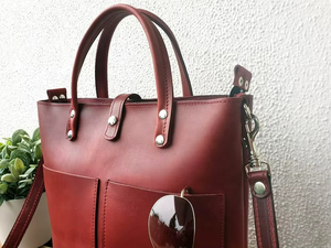 Sac fourre-tout vintage en cuir véritable de luxe pour femmes - Couleur et logo personnalisables, durable, utilisable toute l'année - Product Image 4