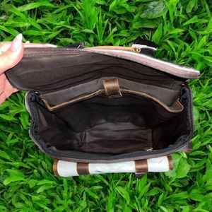 Sac à dos pour ordinateur portable en cuir de vache véritable fait à la main avec fermeture éclair, multifonctionnel, unisexe, pour voyages et école, HNBP-0100 - Product Image 3