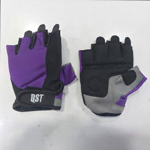 Gants de musculation sans doigts de haute qualité, logo personnalisé, gants de fitness pour la salle de sport, gants respirants pour la musculation - Product Image 4