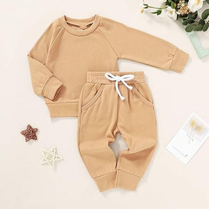 Fabricant OEM de survêtements pour enfants offrant une marque personnalisée en marque blanche pour les importateurs, les distributeurs et les détaillants - Product Image 2