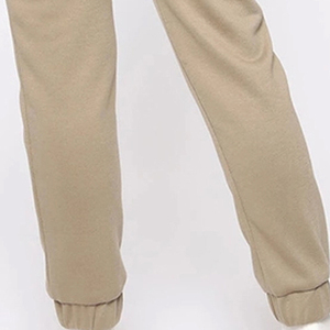 Conjunto Deportivo Corto Premium para Mujer, Invierno 2025, 100% Algodón, Transpirable, de Secado Rápido, Estilo Urbano, Alta Calidad - Product Image 5