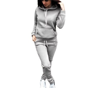 Conjunto Deportivo Informal de Dos Piezas Estampado de Alta Calidad OEM para Mujer, Sudadera con Capucha de Manga Larga y Pantalones Largos con Bolsillos - Product Image 1