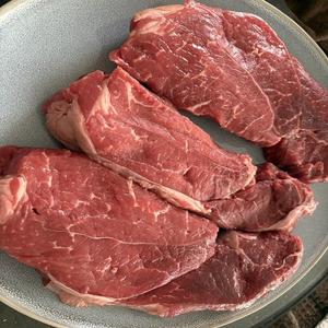 Venta al por mayor de carne de res halal IQF congelada, de primera calidad, sin azúcar, envasada al vacío, distribución global directa. - Product Image 1