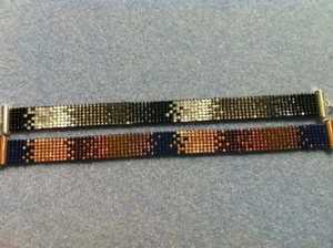 Bracelet artisanal en perles motif pierre bleue pour la fabrication de bracelets NOUSHAD ARTISANAT Modèle NH-699 Certifié IGI Uttar Pradesh - Product Image 5