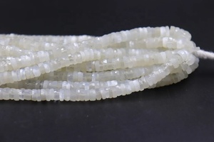 Piedras preciosas sueltas de piedra lunar blanca natural, cuentas facetadas con forma de neumático, hebras para hacer joyas, cuentas perforadas con corte de rueda - Product Image 3