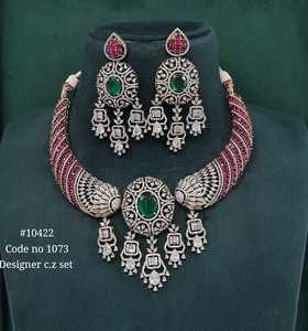 Collier et boucles d'oreilles en zircon cubique de créateur 10422, plaqué rhodium, bijoux de luxe pour femmes, pour mariage et soirées. - Product Image 1
