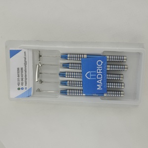 Juego de Instrumentos Dentales Internacionales Madriq, 5 Piezas, Mango Ergonómico Plateado, Certificado CE Clase I, Implante Dental, Tejido Blando - Product Image 5