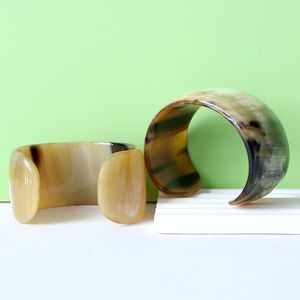 Horn <b>Bangles</b> Top Designer Round Design Buffalo Horn Bracelets Handmade Wholesale Jewelry - Product Image 2