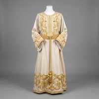 Maßgefertigte Creme-Seiden-Zeremonienrobe mit Handbesticktem Goldbouillon, Liturgische Tunika, Kirchliche Geistliche Kleidung, Orthodoxes Sticharion