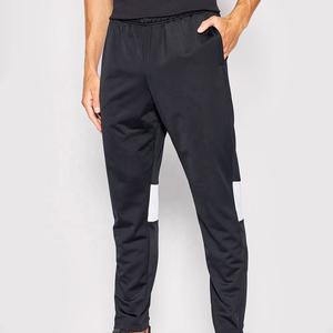 2024 dernier Style hommes Sport polyester survêtements haute qualité 100% Polyester coupe-vent avec groupe d'âge adultes - Product Image 5