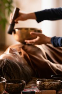 Bol chantant avec artisanat traditionnel tibétain, idéal pour la méditation et la thérapie - Product Image 6
