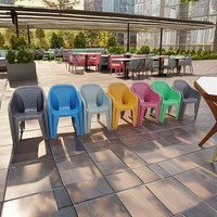 AVRO Chaise de Jardin Moderne en PVC – Mobilier d'Extérieur Durable pour Jardin, Salle à Manger, Hôtel et Cuisine