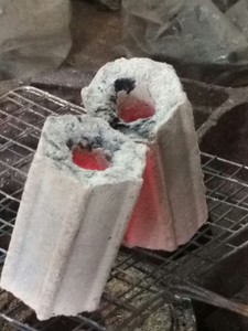 BRIQUETTES DE CHARBON DE BOIS HEXAGONAL PAR BIWOOD COMPANY VIETNAM BON POUR BARBECUE, PRÊT À VENDRE, MEILLEUR VENDEUR - Product Image 5