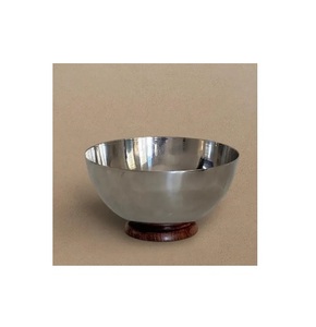 Bol à salade personnalisable de luxe en aluminium, fait main, écologique et de haute qualité, pour restaurants et cuisines - Product Image 1