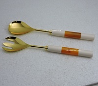 Ensemble de serveurs à salade de luxe avec manche en résine, cuillère et fourchette en acier inoxydable, ustensiles de cuisine haut de gamme pour restaurant et hôtel
