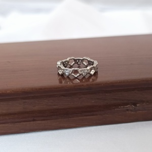 Bague Cœur Trèfle Éternité pour Femme, Finition Polie, Mariage & Anniversaire - Product Image 3