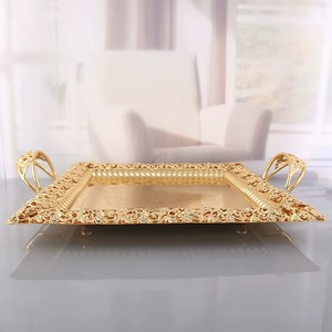 Bandeja Decorativa Ovalada Plateada con Diseño Floral Bañado en Oro, Asa Tradicional, Empaque Individual - Product Image 2