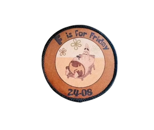 Parches de sublimación personalizados de diseño de moda en tendencia, con forma de corazón, para sombreros, de fieltro termoadhesivo, para transferencia de logotipos de marca, impresión y apliques de encaje - Product Image 1