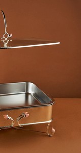 Plat de service et chauffe-plats de luxe en acier inoxydable multicolore à motifs floraux pour la restauration d'événements de prestige au Moyen-Orient - Product Image 5