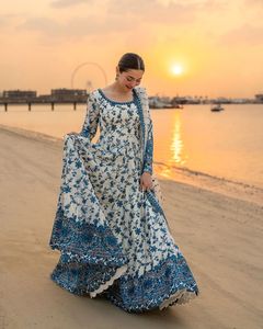 Ensemble de robe en coton imprimé, vêtements indiens et pakistanais, collection d'été, doux et respirant, tenue pour femmes en 3 pièces, à porter au quotidien - Product Image 5
