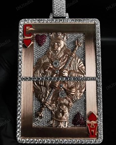 Pendentif Carte de Jeu 'Iced Out King', Collier Carte de Jeu Hyper Réaliste 3D, Moissanite VVS1, Pendentif Portrait, Bijoux Hip Hop - Product Image 6