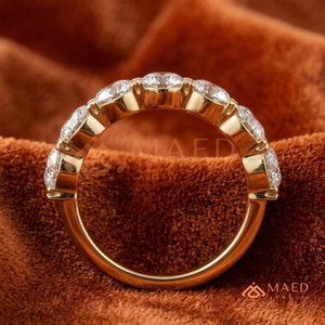 Elegante Anillo de Moissanita con 7 Piedras de Corte Redondo, Chapado en Oro de 18K, Claridad VVS, Anillo Apilable para Boda, Regalo para Fiesta Nupcial o Aniversario - Product Image 3