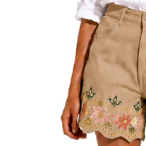 Shorts de Mezclilla para Mujer, Color Caqui, Bordados, Cintura Alta, con Dobladillo Festoneado Floral, de Algodón, Casuales, de Verano, Personalizables, OEM, Marca Privada, a la Moda - Product Image 3