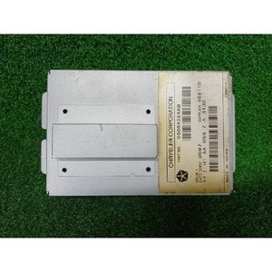 300 ECU y Módulos de Computación Usados 05064024AB - Product Image 1